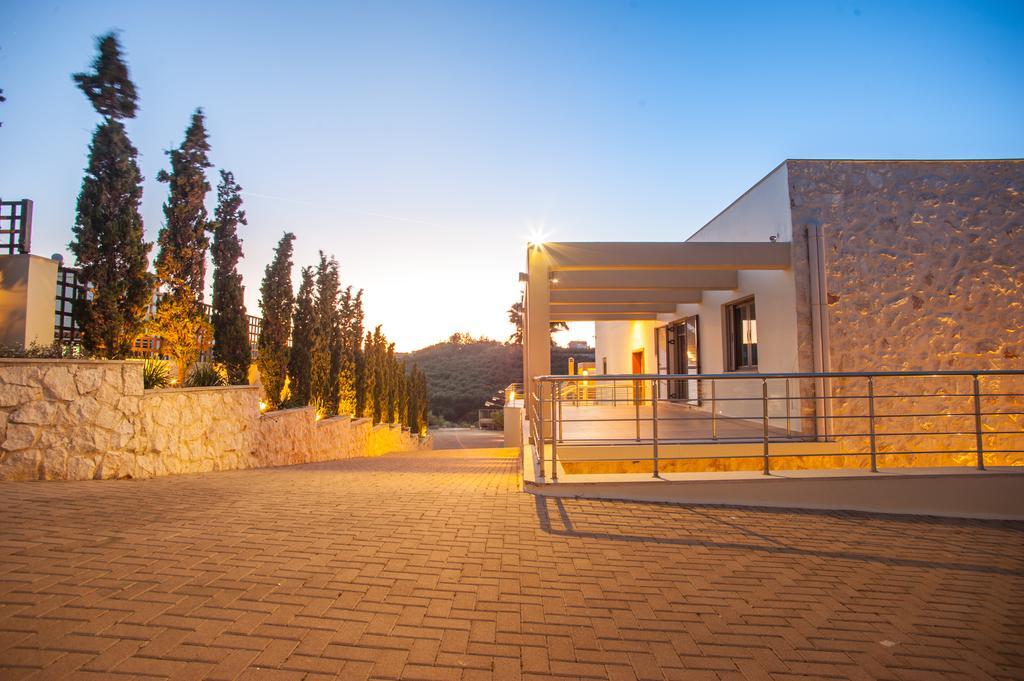 Villa Prigipessa Agia Marina Exterior foto